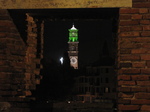 SX19462 Lamberti tower from ponte de Castelvecchio at night, Verona, Italy.jpg